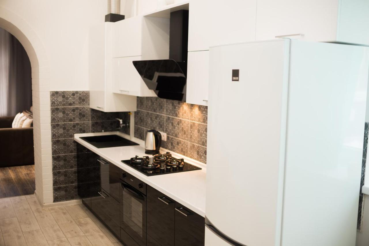 Modern Apartment Львів Екстер'єр фото