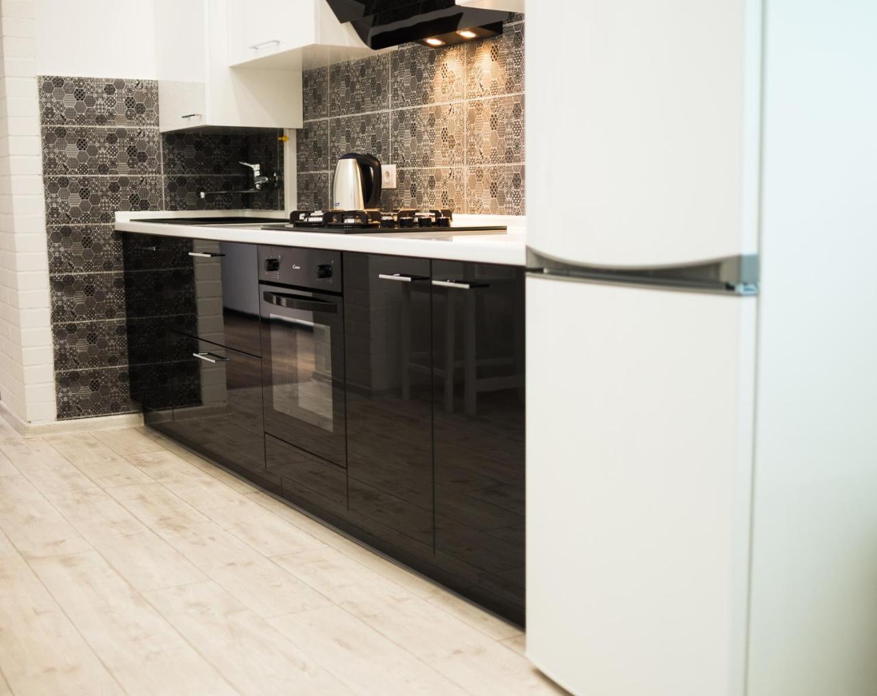 Modern Apartment Львів Екстер'єр фото